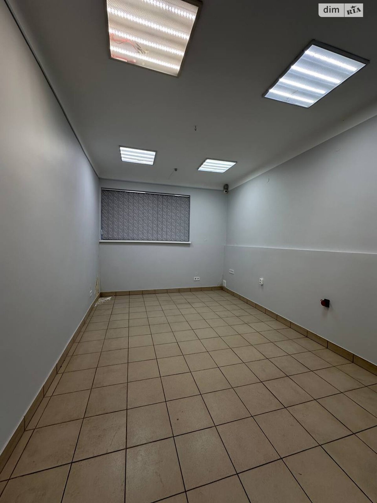 Оренда офісного приміщення в Львові, Федьковича вулиця 34А, приміщень - 3, поверх - 1 фото 1 Оренда офісного приміщення в Львові, Федьковича вулиця 34А, приміщень - 3, поверх - 1 фото 1