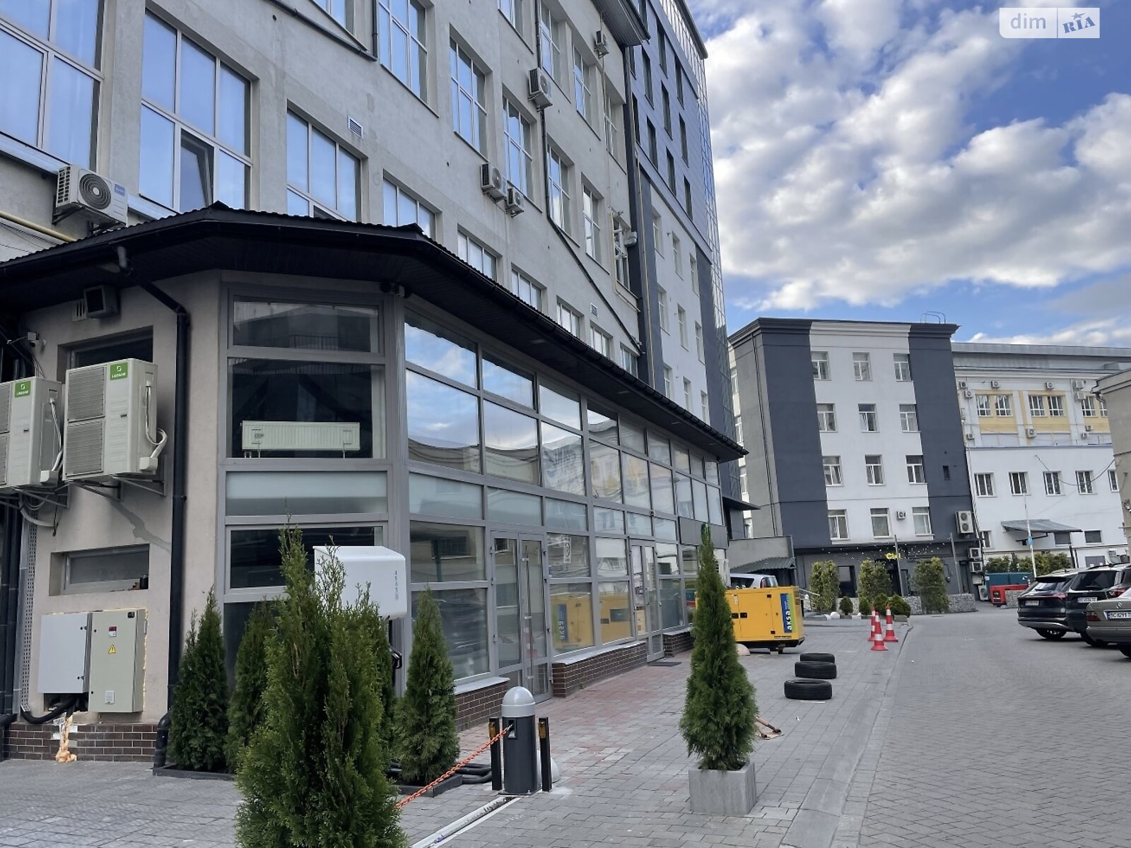 Аренда офисного помещения в Львове, Кульпарковская улица, помещений -, этаж - 2 фото 1 Аренда офисного помещения в Львове, Кульпарковская улица, помещений -, этаж - 2 фото 1