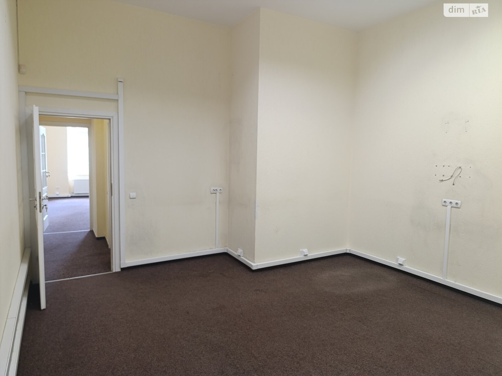 Оренда офісного приміщення в Львові, Валова вулиця 13, приміщень - 4, поверх - 2 фото 1