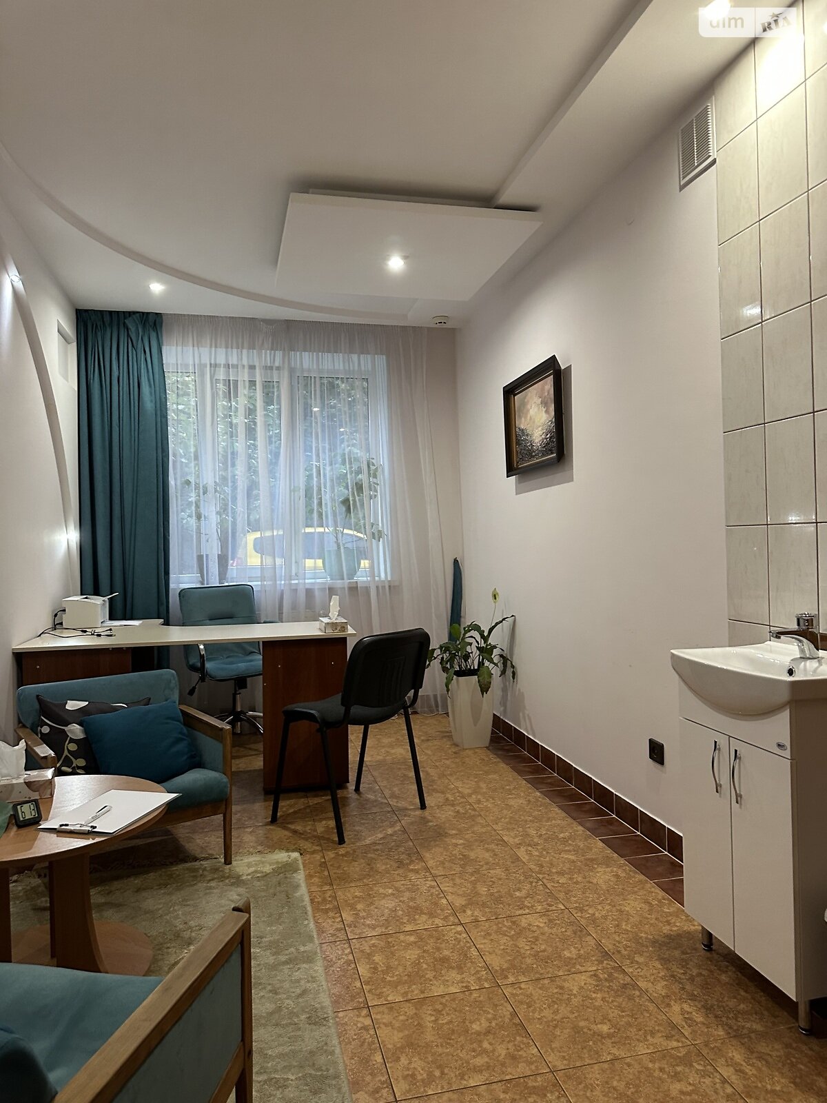 Аренда офисного помещения в Львове, Головацкого улица, помещений -, этаж - 1 фото 1 Аренда офисного помещения в Львове, Головацкого улица, помещений -, этаж - 1 фото 1