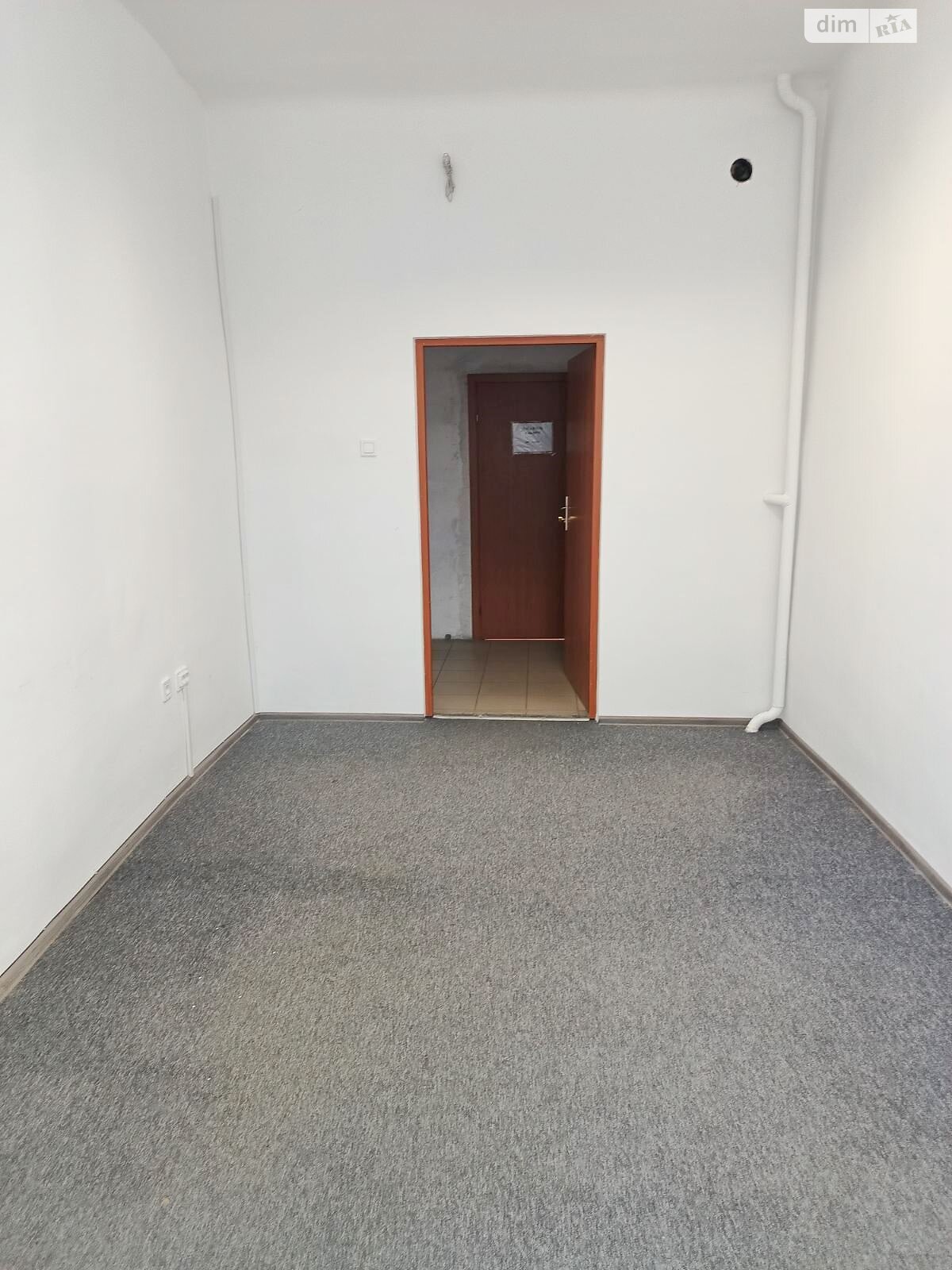 Оренда офісного приміщення в Львові, Залізнична вулиця, приміщень - 1, поверх - 2 фото 1 Оренда офісного приміщення в Львові, Залізнична вулиця, приміщень - 1, поверх - 2 фото 1