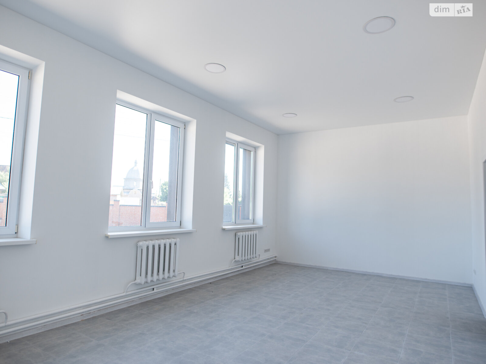 Аренда офисного помещения в Львове, Шевченко Тараса улица, помещений -, этаж - 1 фото 1