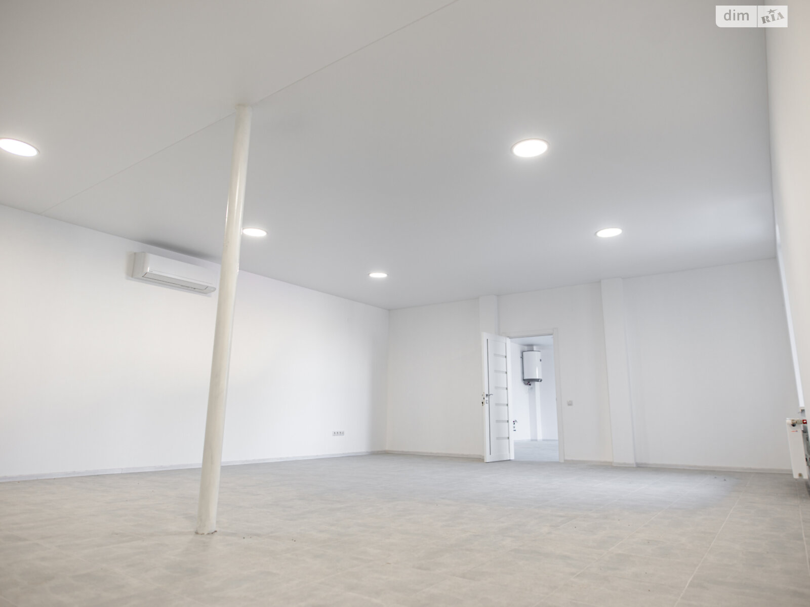 Аренда офисного помещения в Львове, Шевченко Тараса улица, помещений -, этаж - 1 фото 1