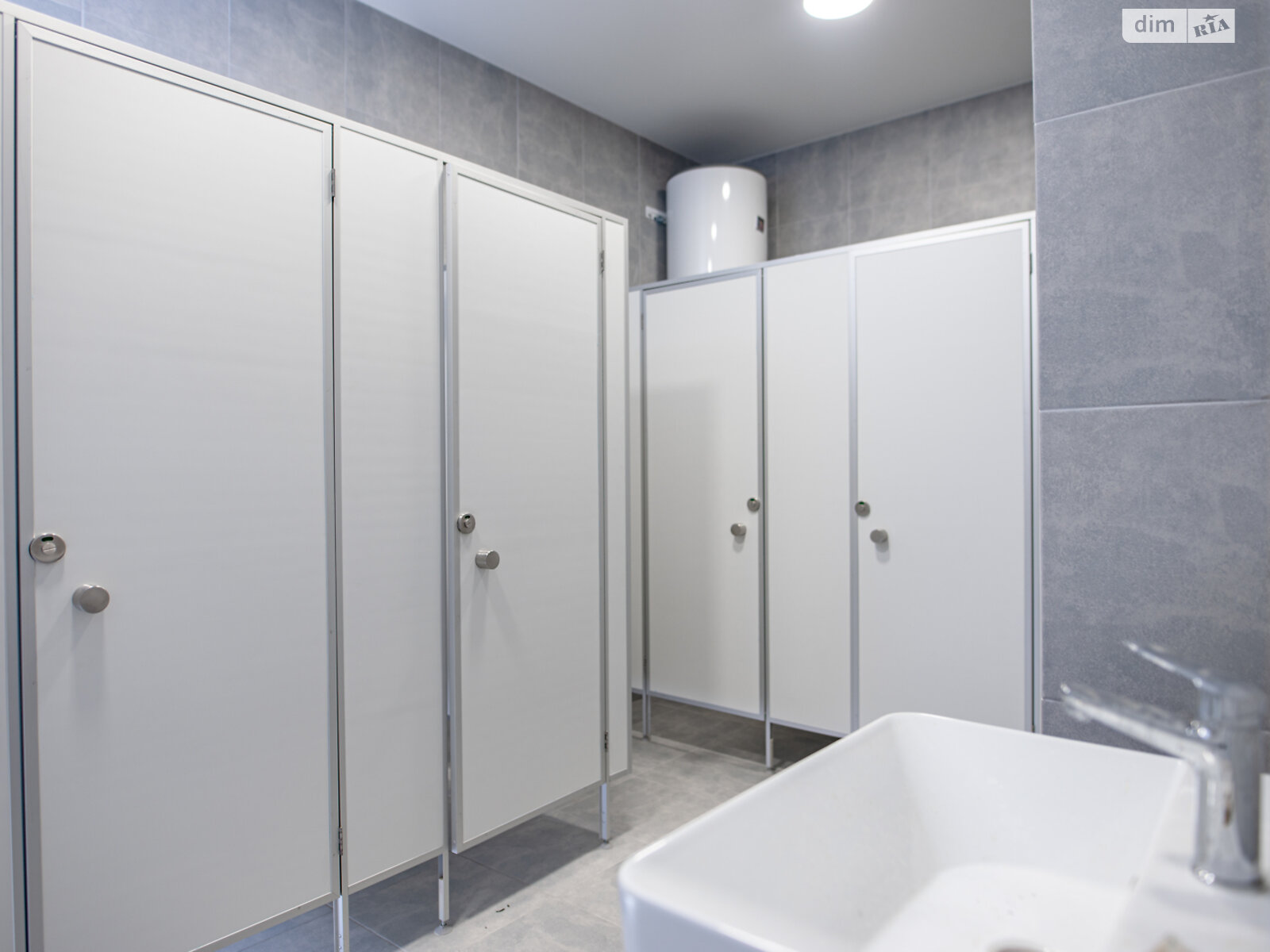 Аренда офисного помещения в Львове, Шевченко Тараса улица, помещений -, этаж - 1 фото 1