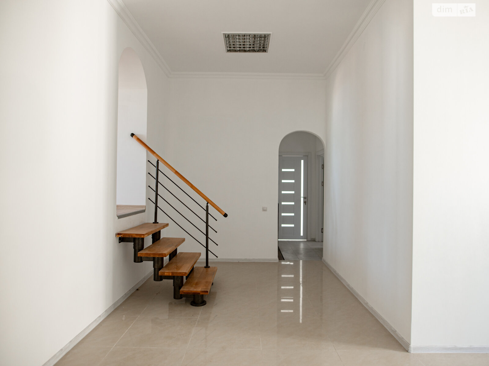 Аренда офисного помещения в Львове, Шевченко Тараса улица, помещений -, этаж - 1 фото 1