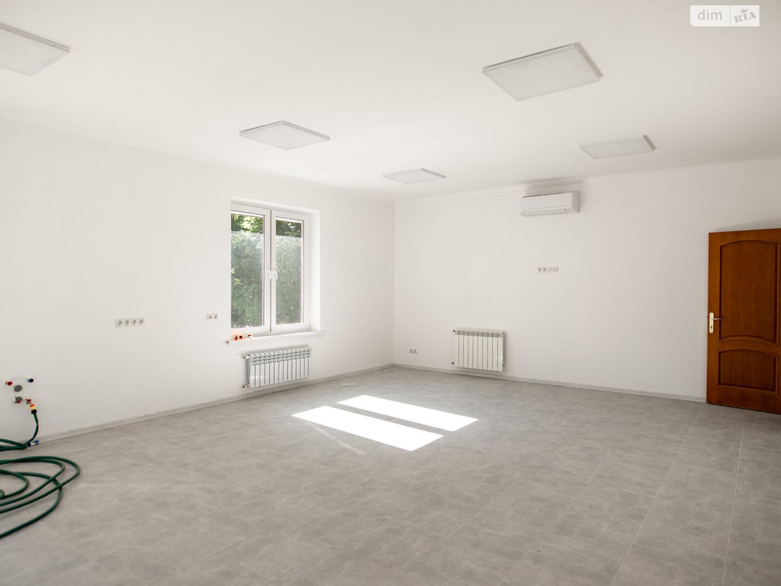 Аренда офисного помещения в Львове, Шевченко Тараса улица, помещений -, этаж - 1 фото 1