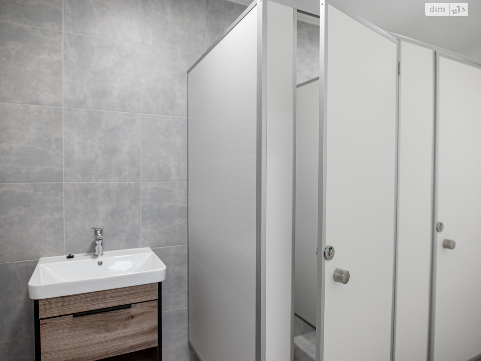 Аренда офисного помещения в Львове, Шевченко Тараса улица, помещений -, этаж - 1 фото 1