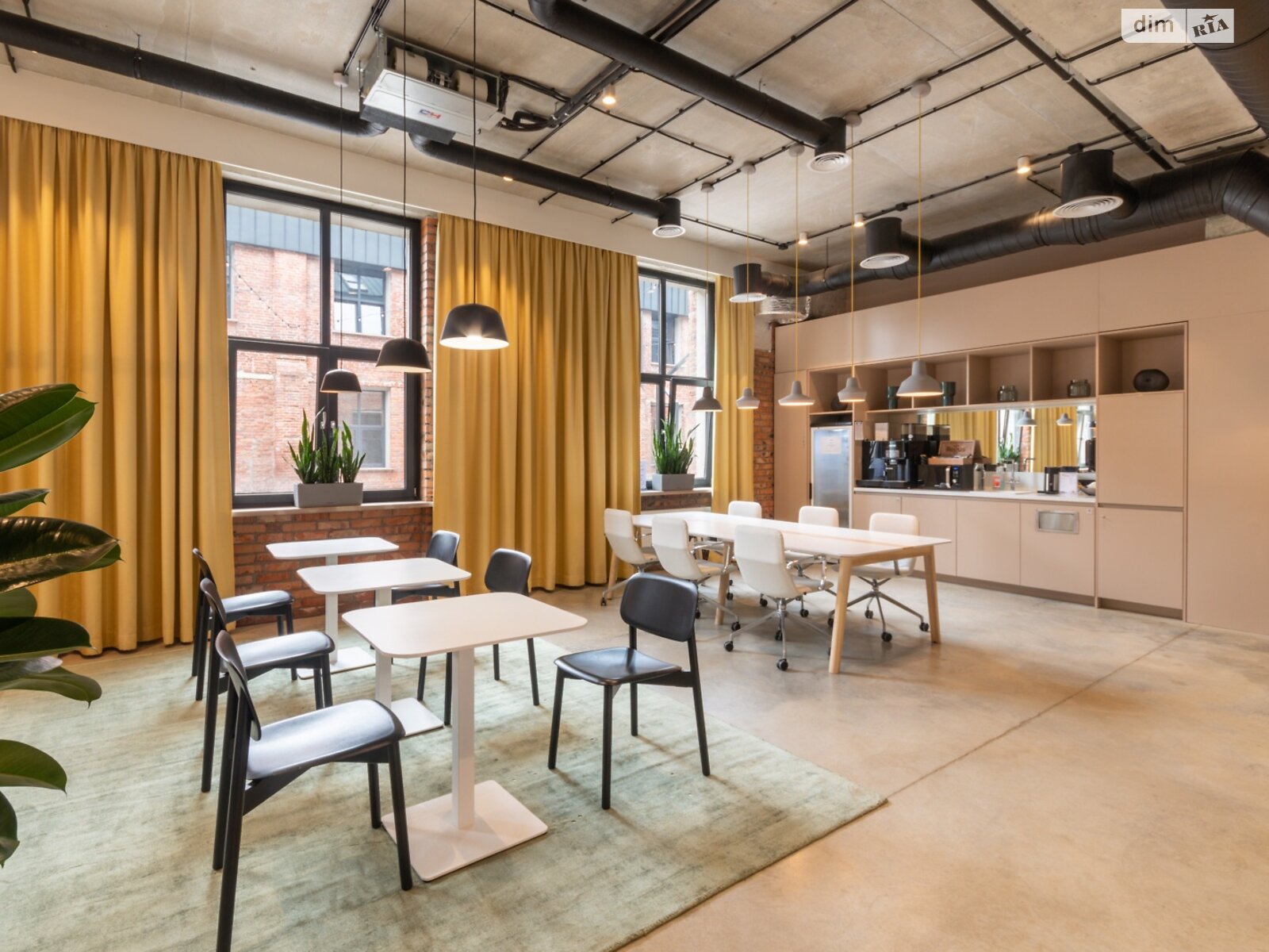 Аренда офисного помещения в Львове, Шевченко Тараса улица 120, помещений -, этаж - 1 фото 1