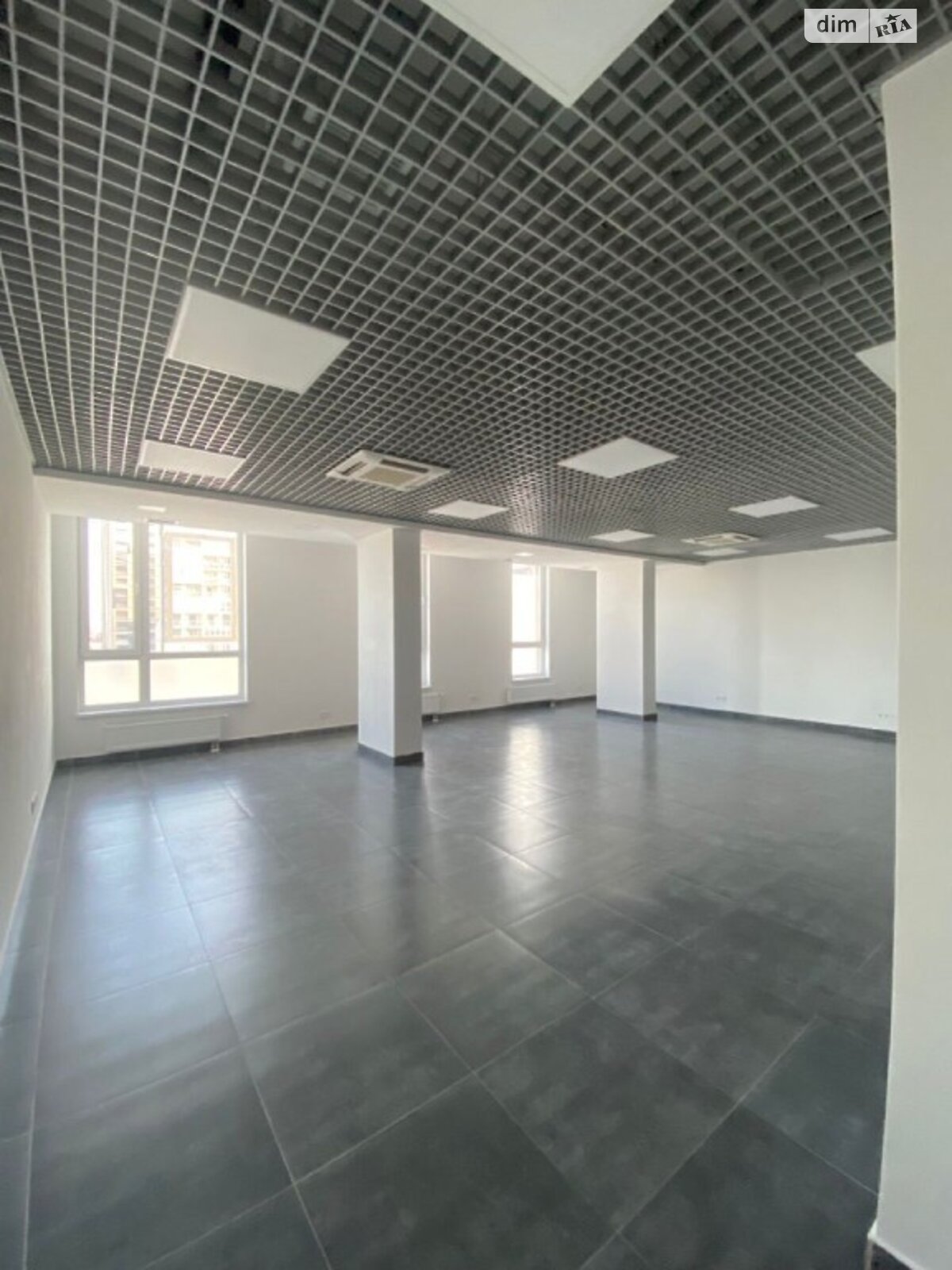 Аренда офисного помещения в Львове, Липинского улица 36, помещений - 1, этаж - 4 фото 1