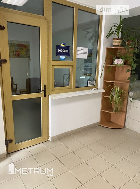 Аренда офисного помещения в Львове, Джерельна улица 38, помещений - 2, этаж - 1 фото 1 Аренда офисного помещения в Львове, Джерельна улица 38, помещений - 2, этаж - 1 фото 1
