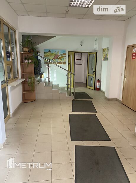 Аренда офисного помещения в Львове, Джерельна улица 38, помещений - 2, этаж - 1 фото 1 Аренда офисного помещения в Львове, Джерельна улица 38, помещений - 2, этаж - 1 фото 1