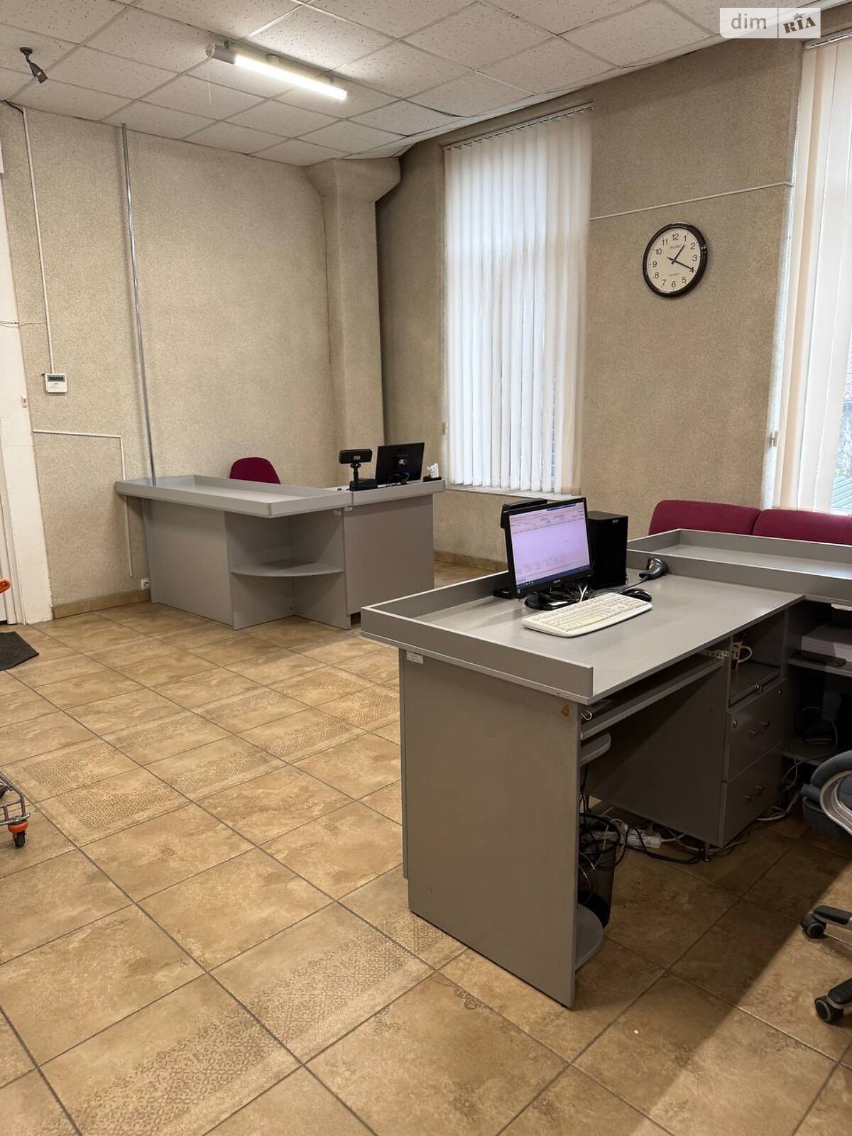 Аренда офисного помещения в Львове, Промышленная улица 50/52, помещений -, этаж - 2 фото 1