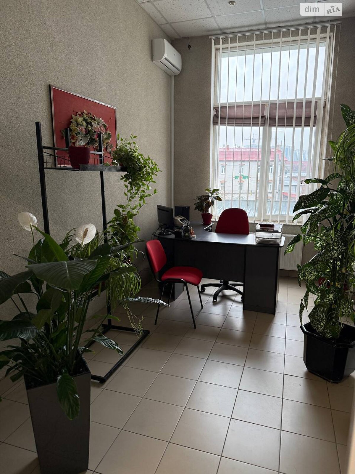 Аренда офисного помещения в Львове, Промышленная улица 50/52, помещений -, этаж - 2 фото 1