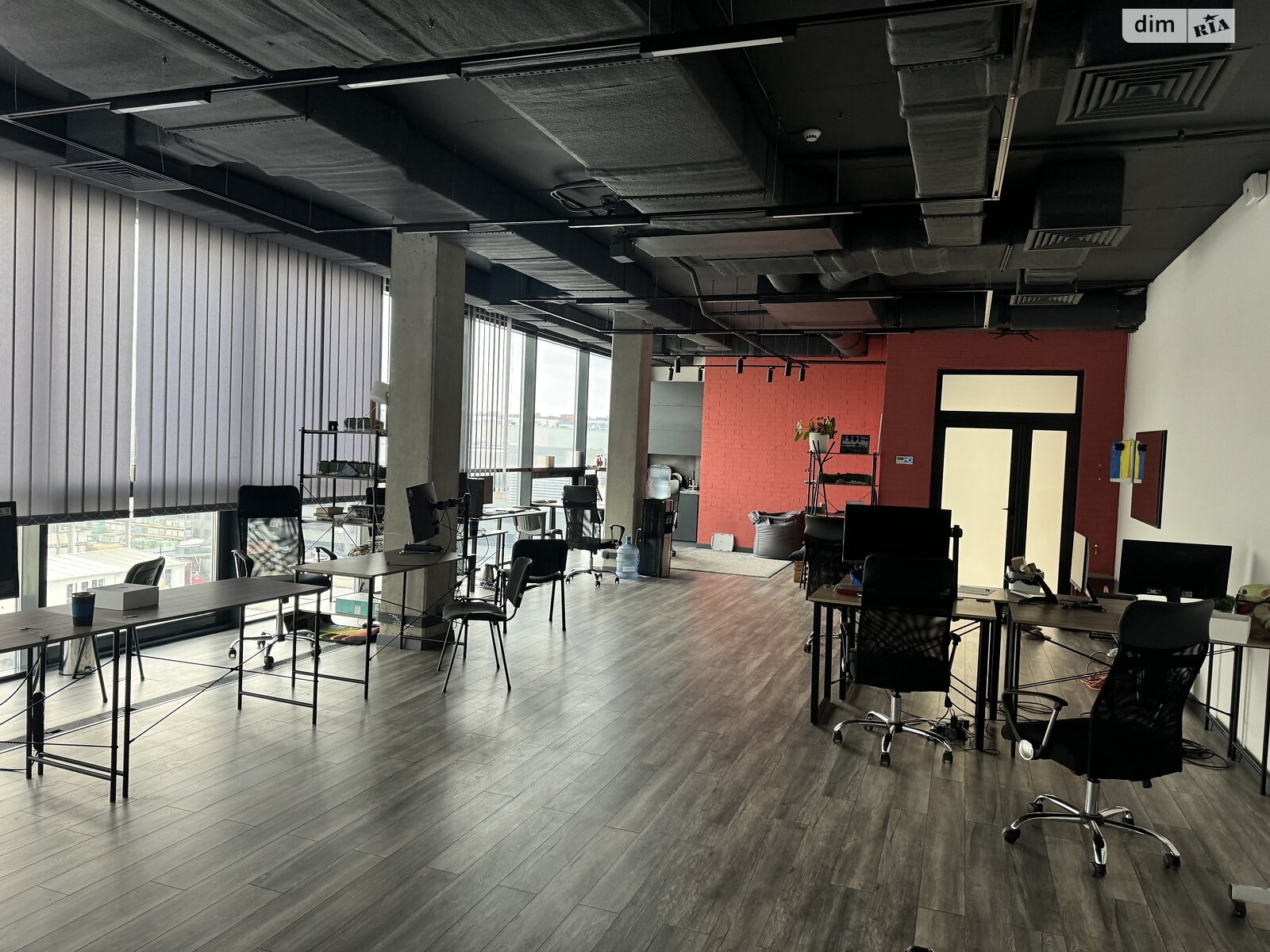 Оренда офісного приміщення в Львові, Щирецька вулиця, приміщень - 1, поверх - 5 фото 1 Оренда офісного приміщення в Львові, Щирецька вулиця, приміщень - 1, поверх - 5 фото 1