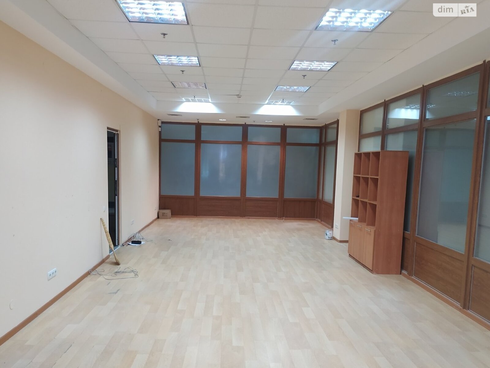 Оренда офісного приміщення в Львові, Червоної Калини проспект 62А, приміщень - 1, поверх - 5 фото 1 Оренда офісного приміщення в Львові, Червоної Калини проспект 62А, приміщень - 1, поверх - 5 фото 1