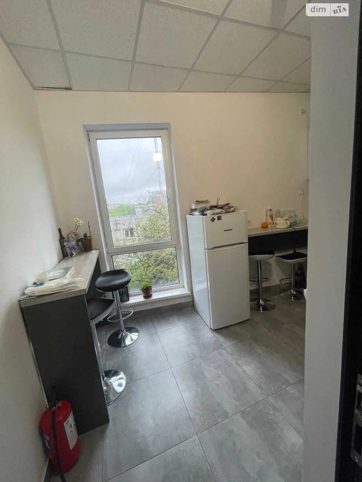 Оренда офісного приміщення в Львові, Кам’янецька вулиця, приміщень -, поверх - 4 фото 1 Оренда офісного приміщення в Львові, Кам’янецька вулиця, приміщень -, поверх - 4 фото 1