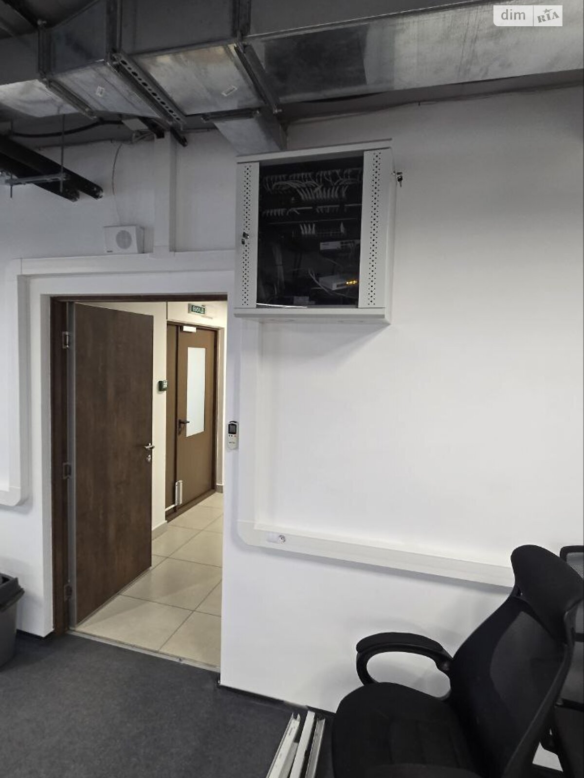 Оренда офісного приміщення в Львові, Зелена вулиця 151, приміщень -, поверх - 1 фото 1 Оренда офісного приміщення в Львові, Зелена вулиця 151, приміщень -, поверх - 1 фото 1