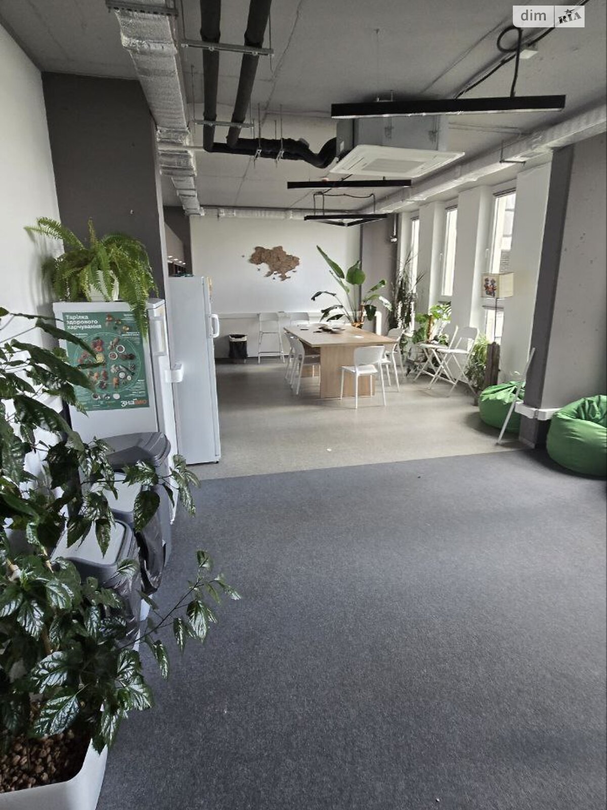 Оренда офісного приміщення в Львові, Зелена вулиця 151, приміщень -, поверх - 1 фото 1 Оренда офісного приміщення в Львові, Зелена вулиця 151, приміщень -, поверх - 1 фото 1