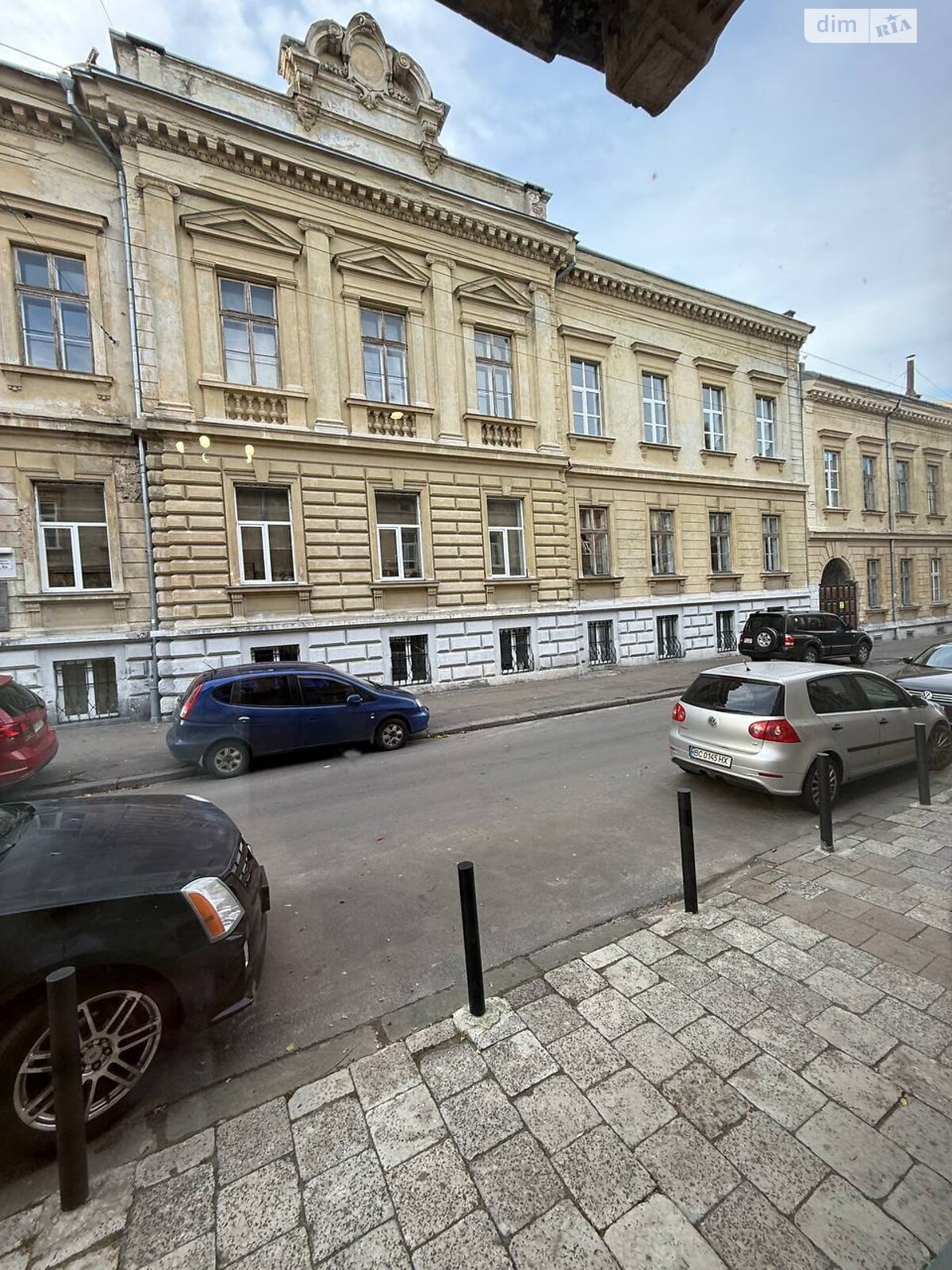 Оренда офісного приміщення в Львові, Кирила і Мефодія вулиця 23, приміщень - 2, поверх - 1 фото 1 Оренда офісного приміщення в Львові, Кирила і Мефодія вулиця 23, приміщень - 2, поверх - 1 фото 1