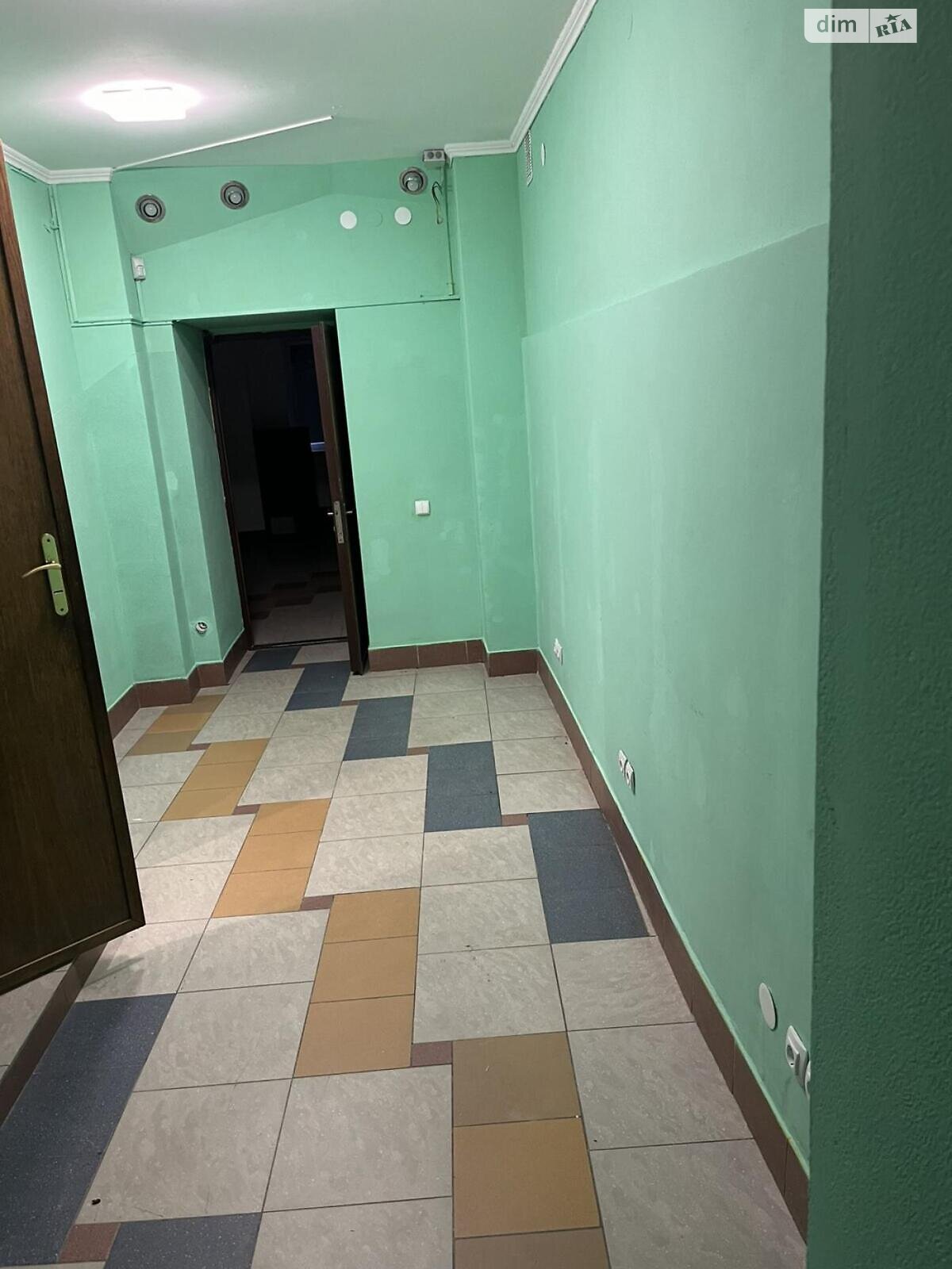 Оренда офісного приміщення в Львові, Коцюбинського вулиця, приміщень - 3, поверх - 1 фото 1