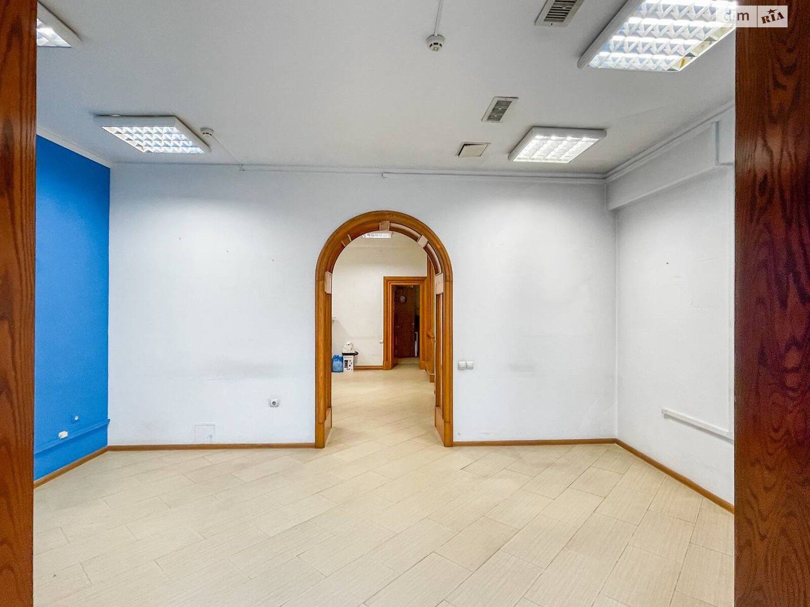 Аренда офисного помещения в Львове, Николая Коперника улица 32, помещений -, этаж - 1 фото 1