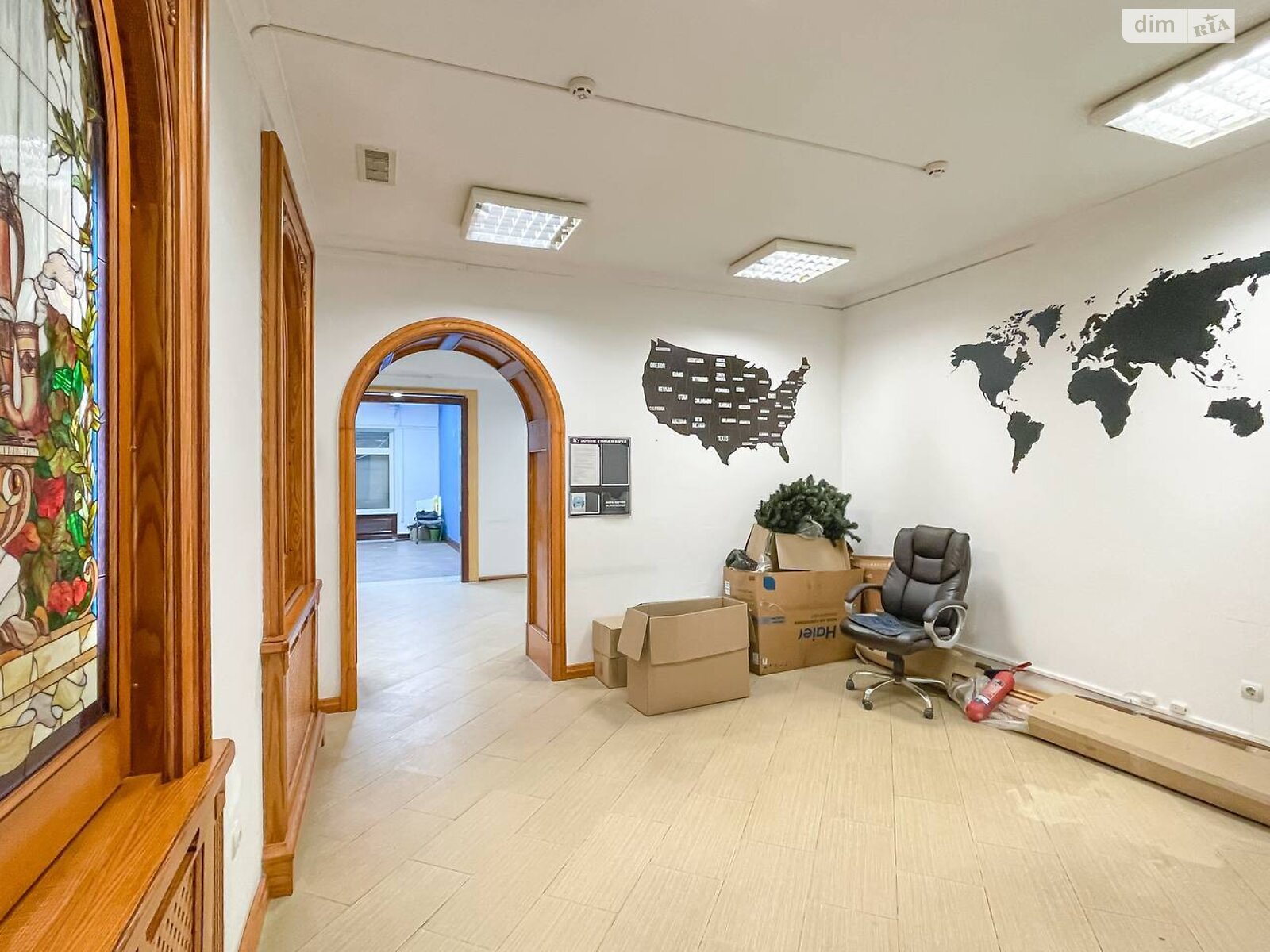 Аренда офисного помещения в Львове, Николая Коперника улица 32, помещений -, этаж - 1 фото 1