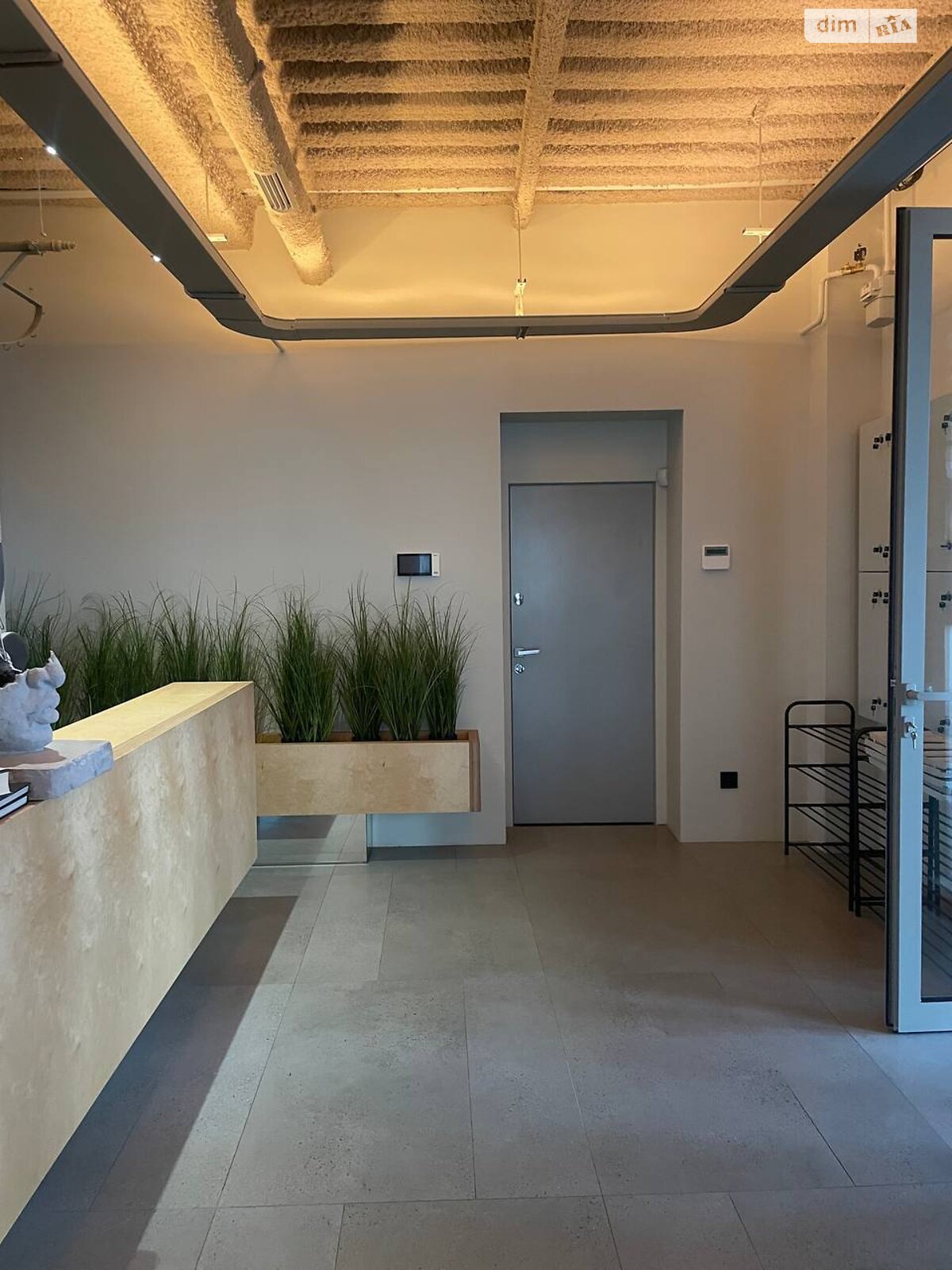 Аренда офисного помещения в Львове, Руданского улица 1, помещений -, этаж - 5 фото 1 Аренда офисного помещения в Львове, Руданского улица 1, помещений -, этаж - 5 фото 1