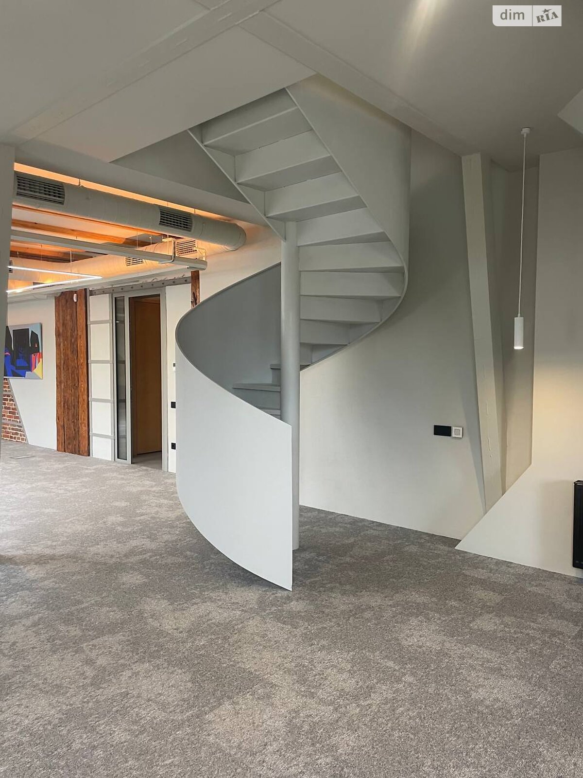 Аренда офисного помещения в Львове, Руданского улица 1, помещений -, этаж - 5 фото 1 Аренда офисного помещения в Львове, Руданского улица 1, помещений -, этаж - 5 фото 1