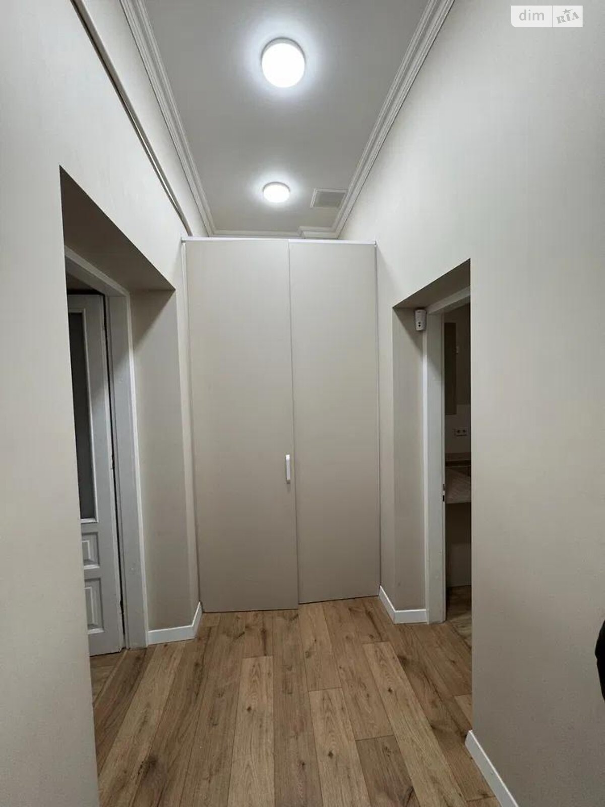 Аренда офисного помещения в Львове, Шевченко проспект, помещений - 3, этаж - 2 фото 1 Аренда офисного помещения в Львове, Шевченко проспект, помещений - 3, этаж - 2 фото 1