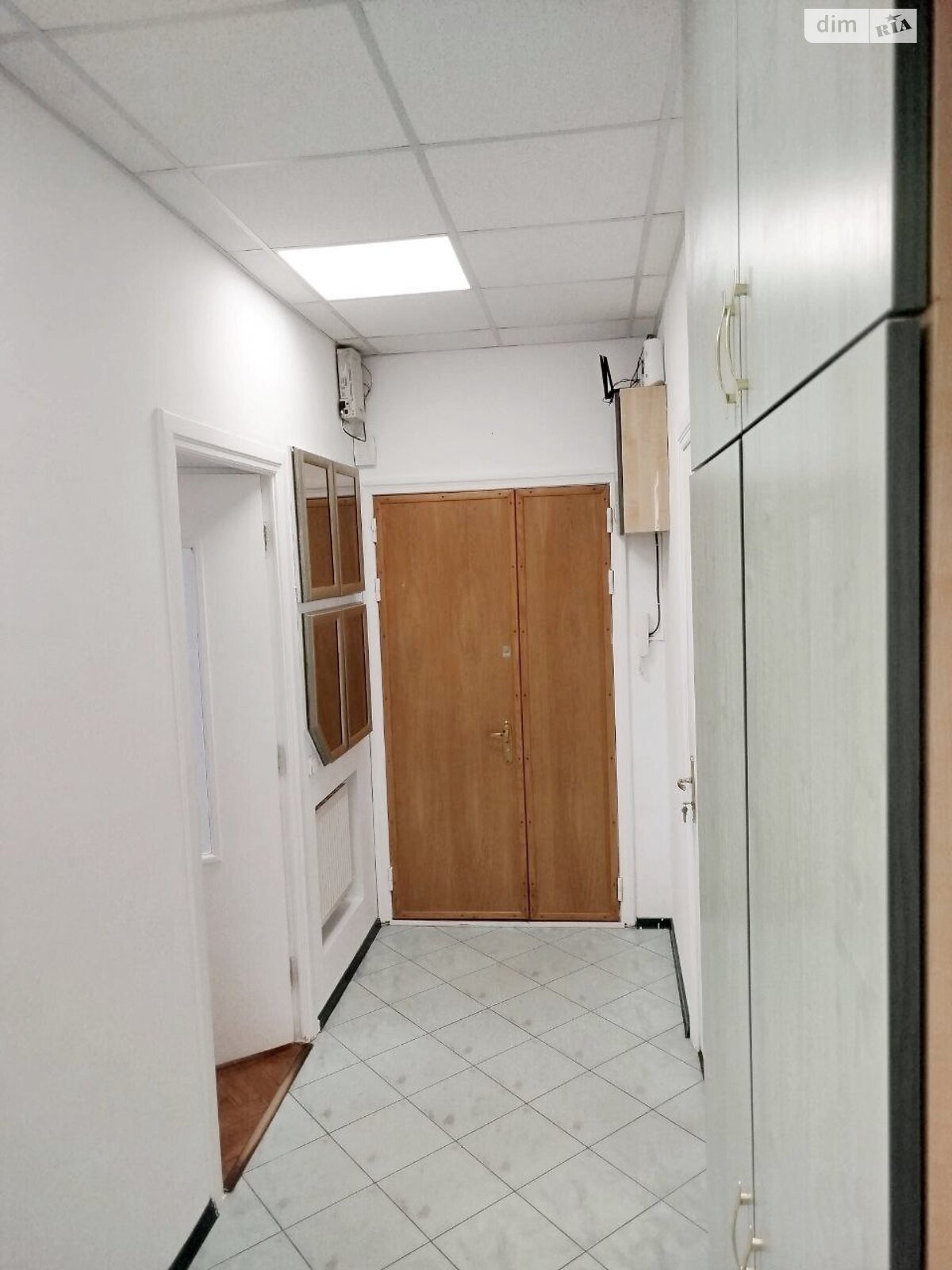 Аренда офисного помещения в Львове, Стецько Ярослава улица, помещений - 4, этаж - 1 фото 1 Аренда офисного помещения в Львове, Стецько Ярослава улица, помещений - 4, этаж - 1 фото 1