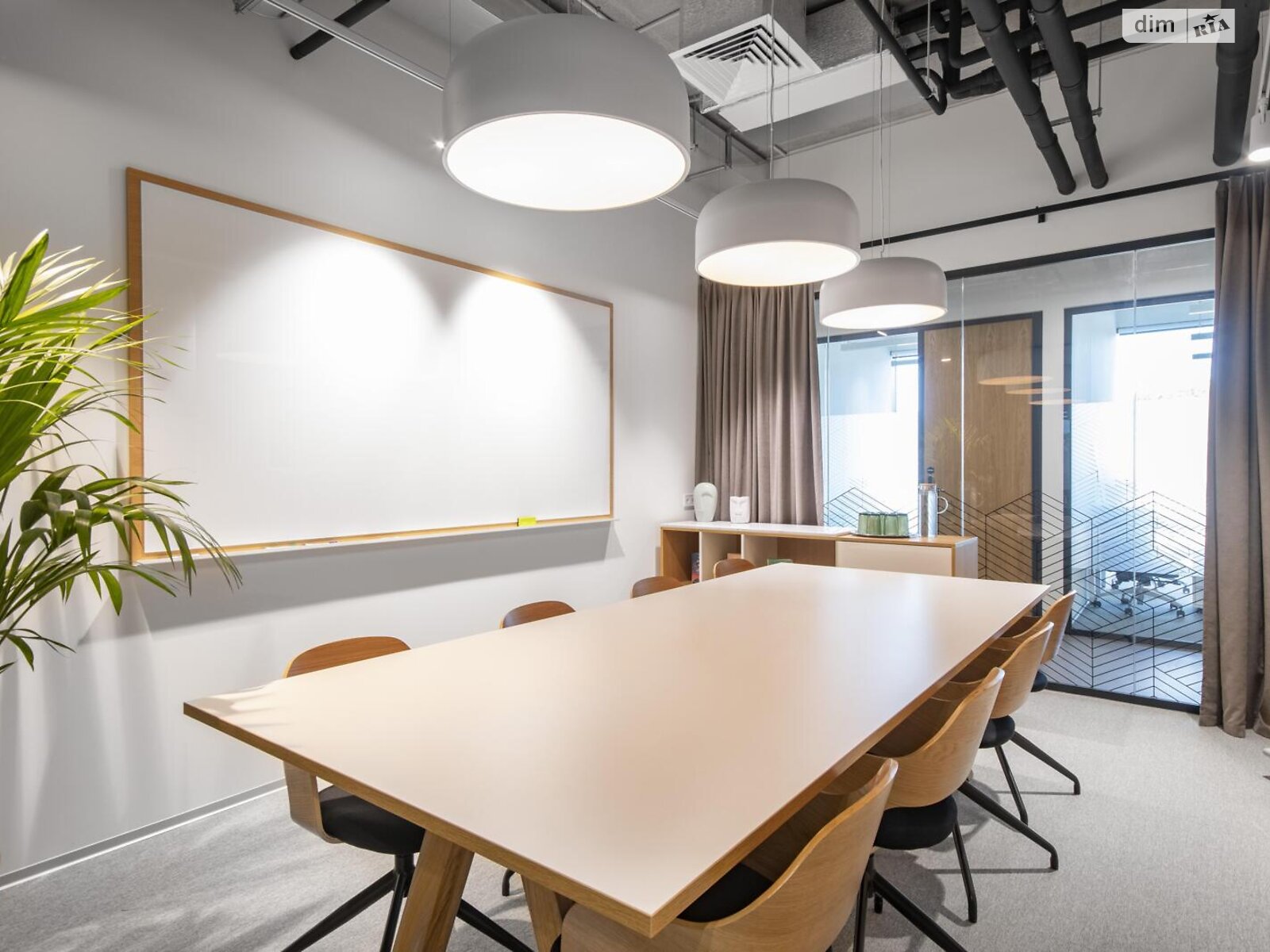 Аренда офисного помещения в Львове, Стрыйская улица 48, помещений -, этаж - 2 фото 1