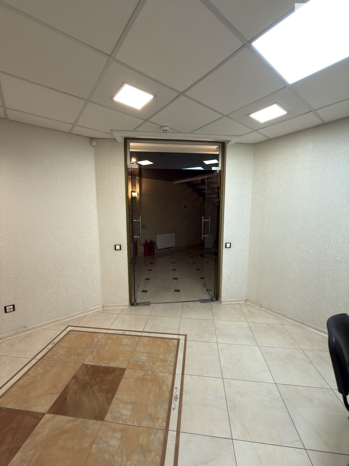 Аренда офисного помещения в Львове, Садовая улица 2А, помещений - 1, этаж - 2 фото 1 Аренда офисного помещения в Львове, Садовая улица 2А, помещений - 1, этаж - 2 фото 1