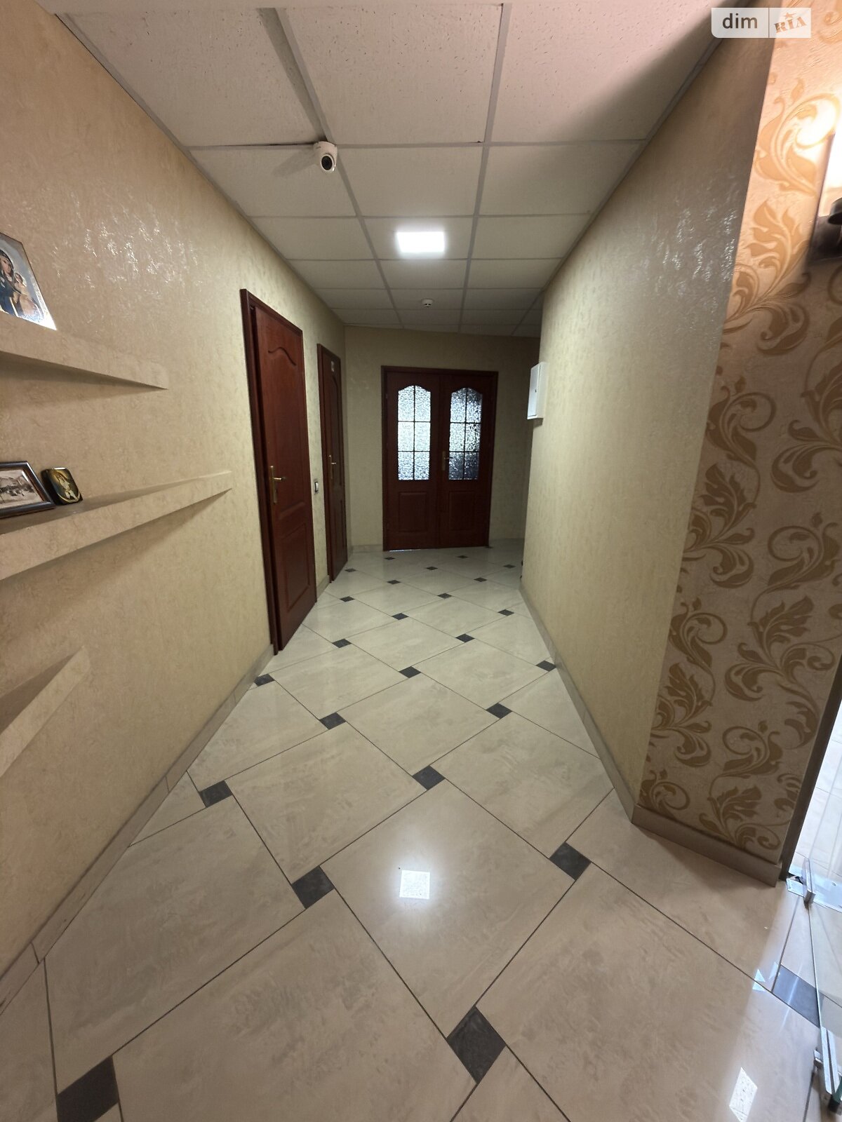 Аренда офисного помещения в Львове, Садовая улица 2А, помещений - 1, этаж - 2 фото 1 Аренда офисного помещения в Львове, Садовая улица 2А, помещений - 1, этаж - 2 фото 1