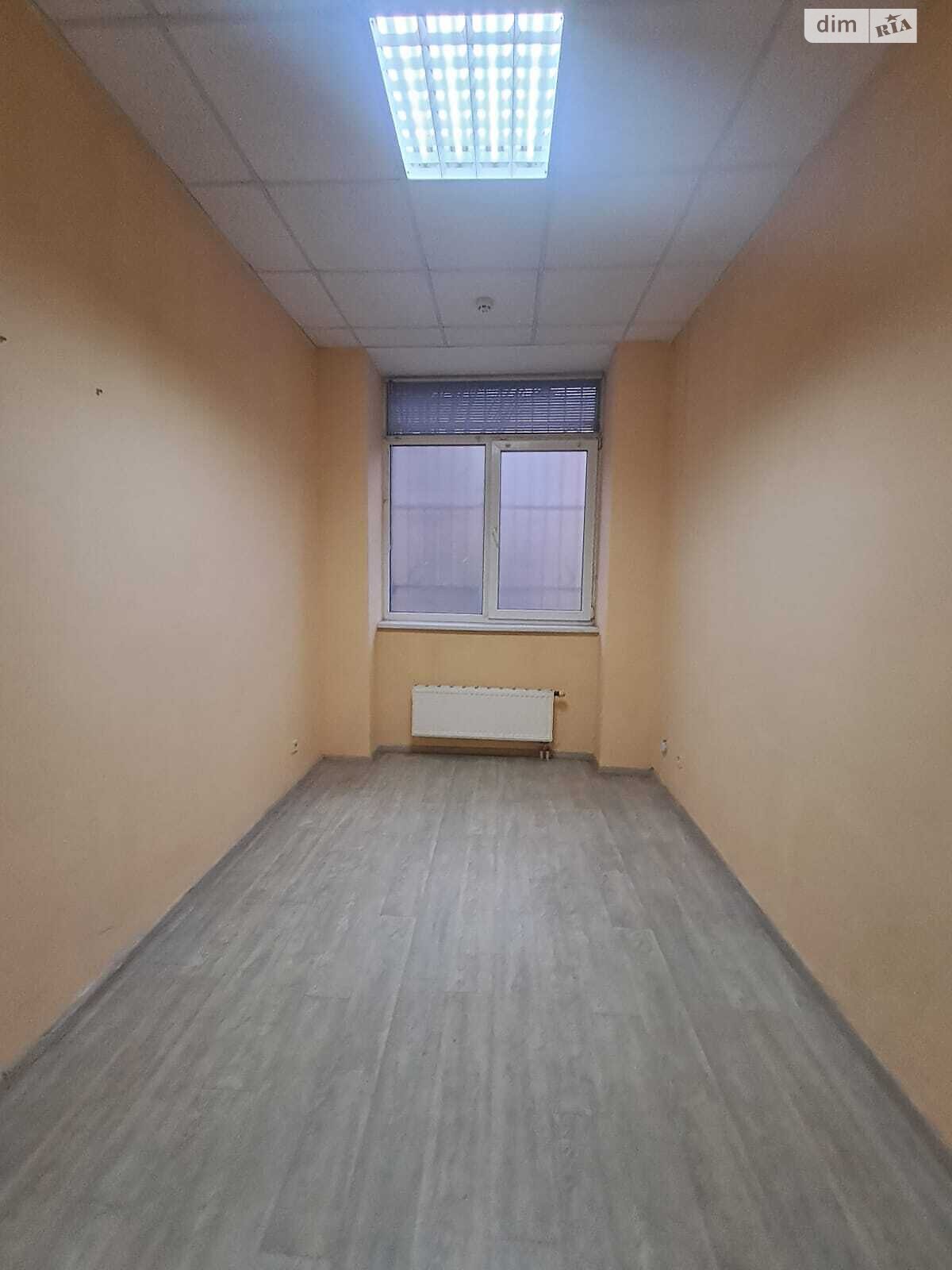 Аренда офисного помещения в Львове, Стороженко улица, помещений - 1, этаж - 1 фото 1
