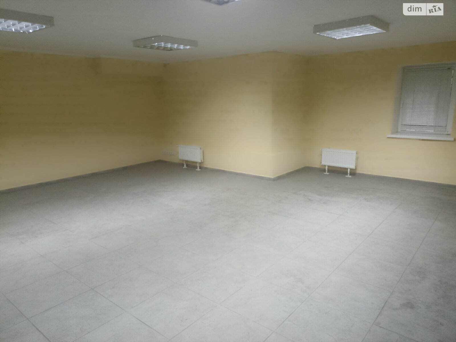 Оренда офісного приміщення в Львові, Юнаківа Генерала вулиця 9, приміщень - 4, поверх - 1 фото 1 Оренда офісного приміщення в Львові, Юнаківа Генерала вулиця 9, приміщень - 4, поверх - 1 фото 1