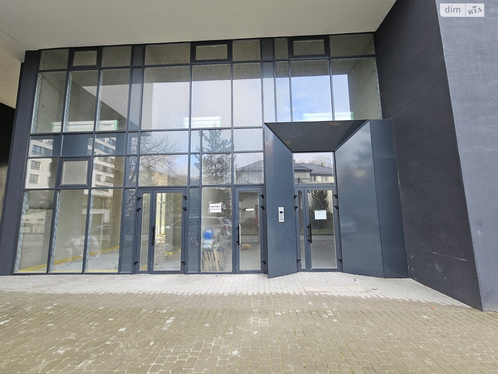 Оренда офісного приміщення в Львові, Лінкольна Авраама вулиця 4, приміщень - 1, поверх - 1 фото 1