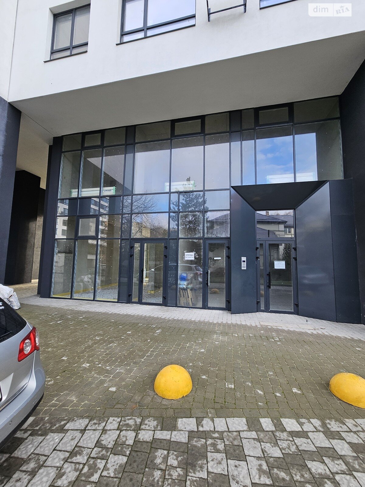 Оренда офісного приміщення в Львові, Лінкольна Авраама вулиця 4, приміщень - 1, поверх - 1 фото 1