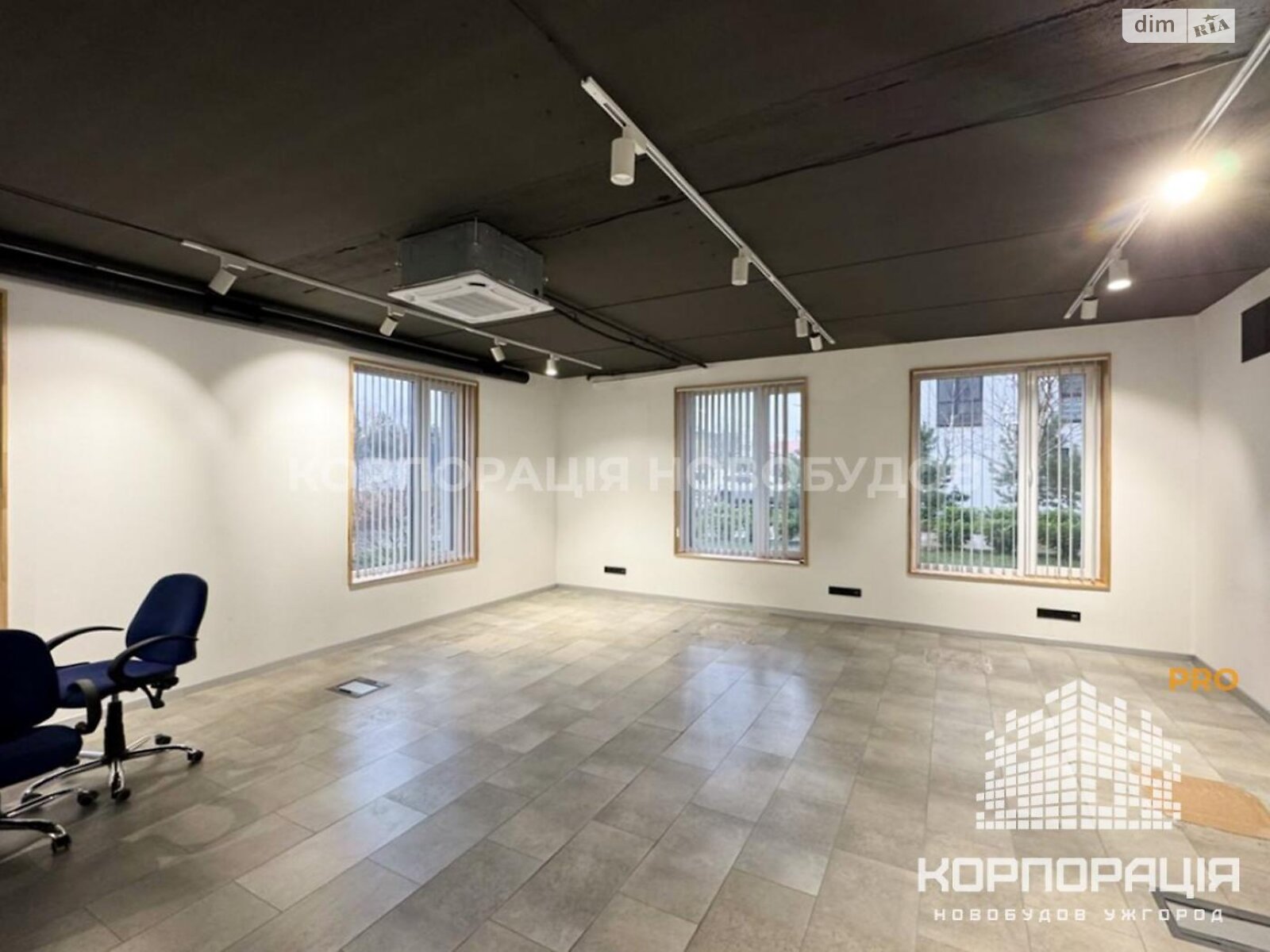 Оренда офісного приміщення в Минаї, Августина Волошина вулиця, приміщень - 5, поверх - 1 фото 1