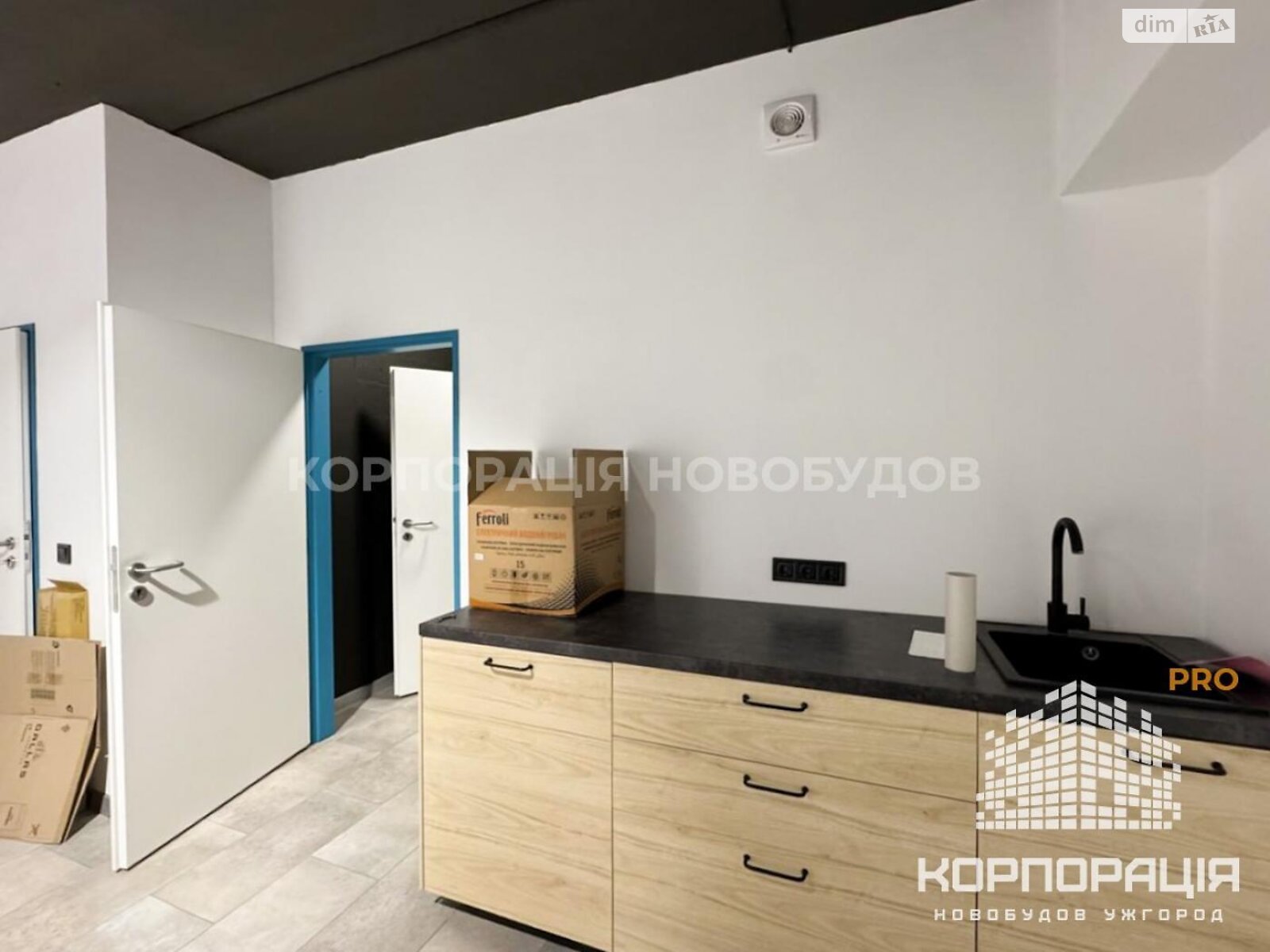 Оренда офісного приміщення в Минаї, Августина Волошина вулиця, приміщень - 5, поверх - 1 фото 1