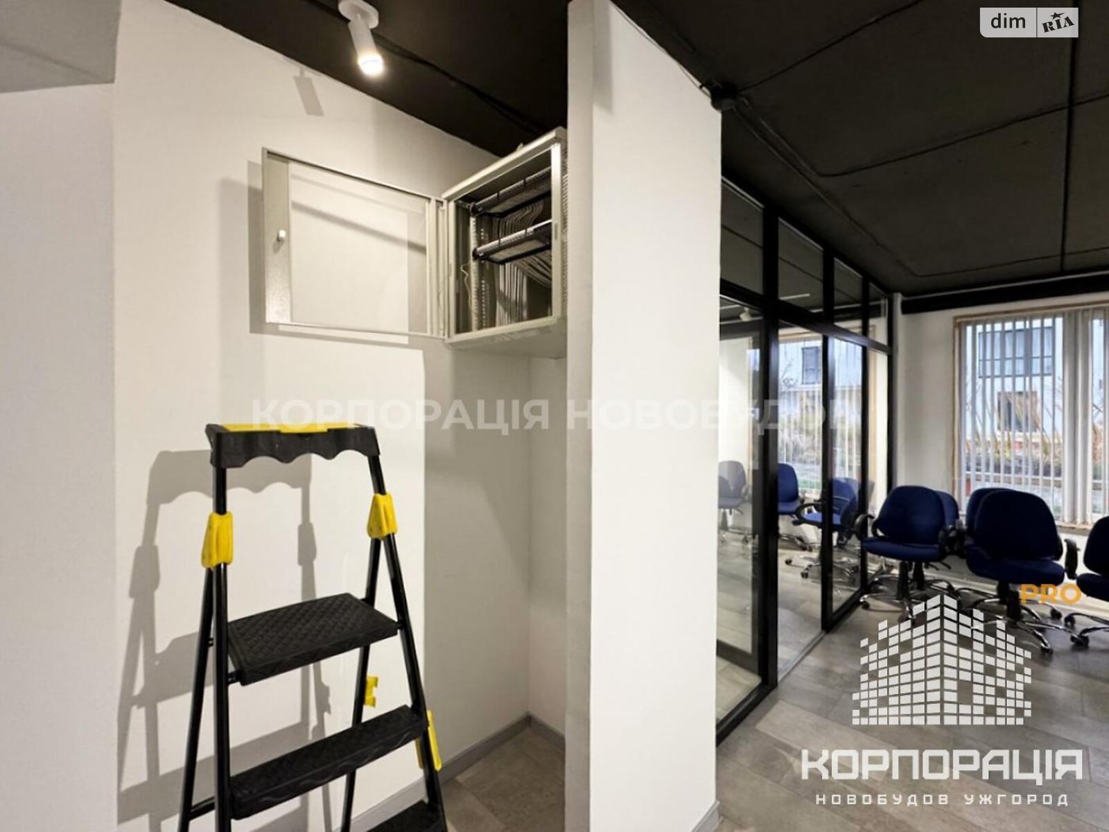 Оренда офісного приміщення в Минаї, Августина Волошина вулиця, приміщень - 5, поверх - 1 фото 1