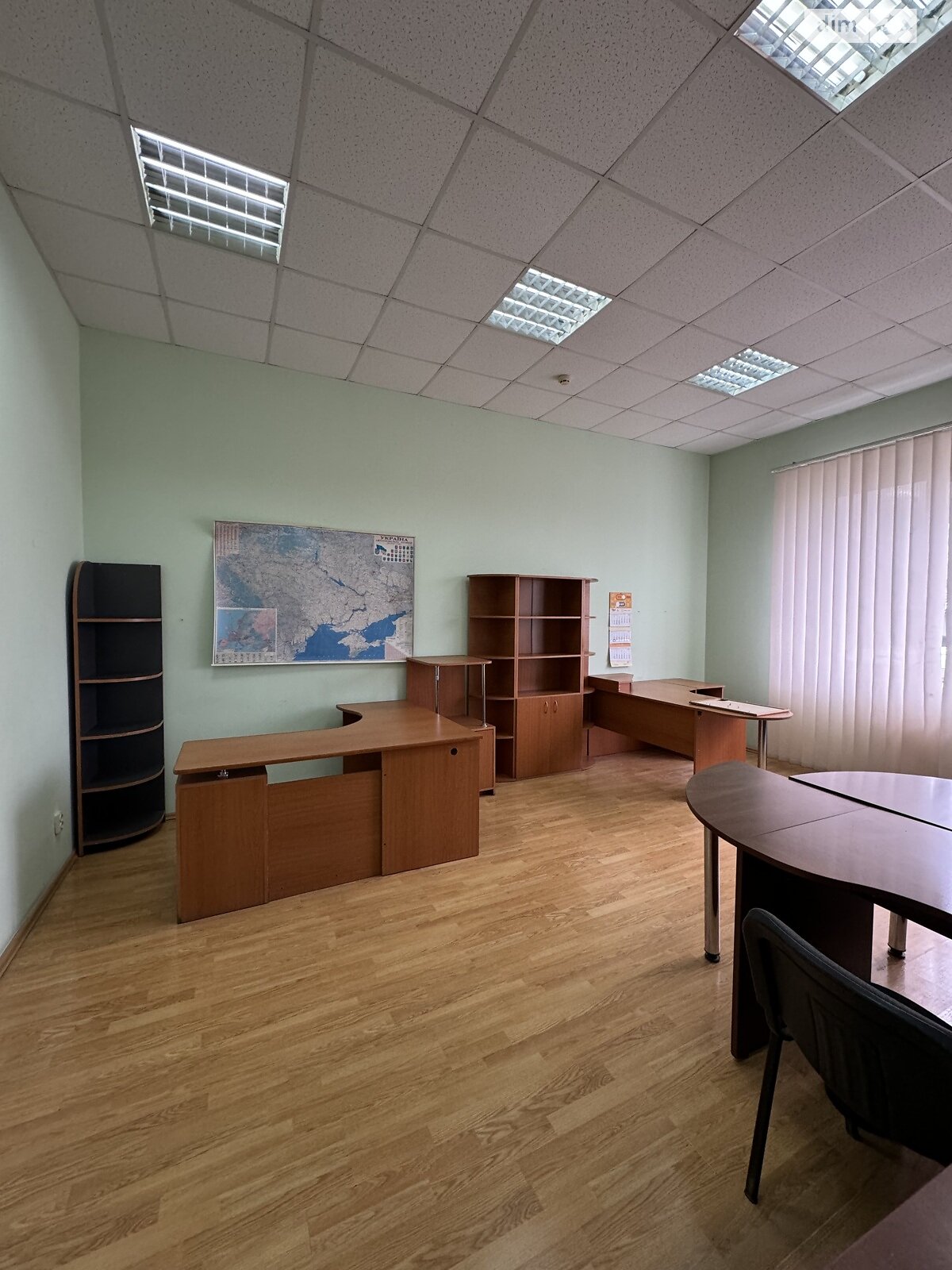 Аренда офисного помещения в Минае, Игоря Сикорского (Можайского) улица 3А, помещений - 4, этаж - 1 фото 1