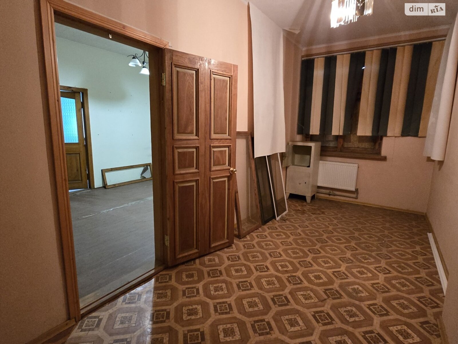 Оренда офісного приміщення в Миколаєві, В’ячеслава Чорновола вулиця, приміщень - 1, поверх - 2 фото 1