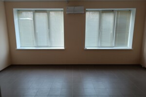 Аренда офисного помещения в Николаеве, Янтарная улица 318/5, помещений - 3, этаж - 1 фото 2