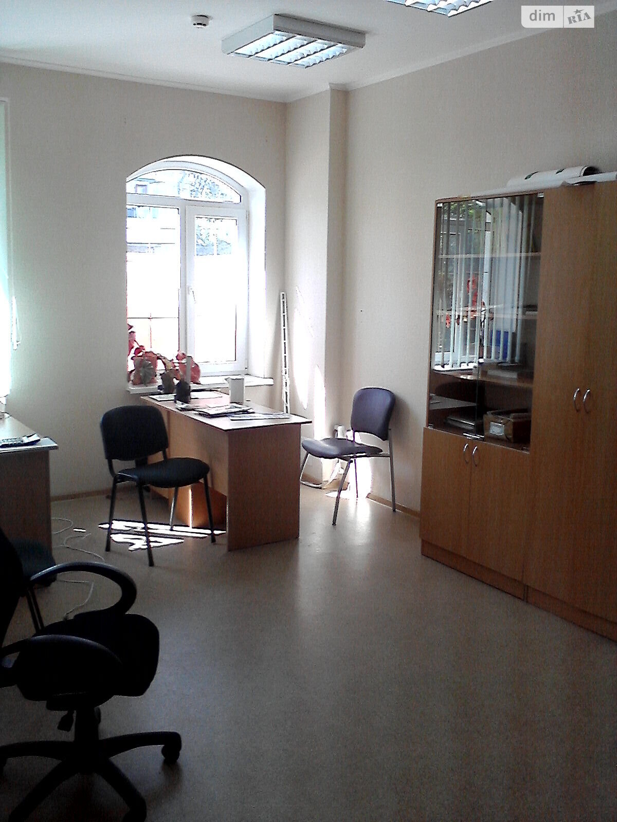 Аренда офисного помещения в Николаеве, Мариупольская (Московская) улица, помещений - 3, этаж - 2 фото 1