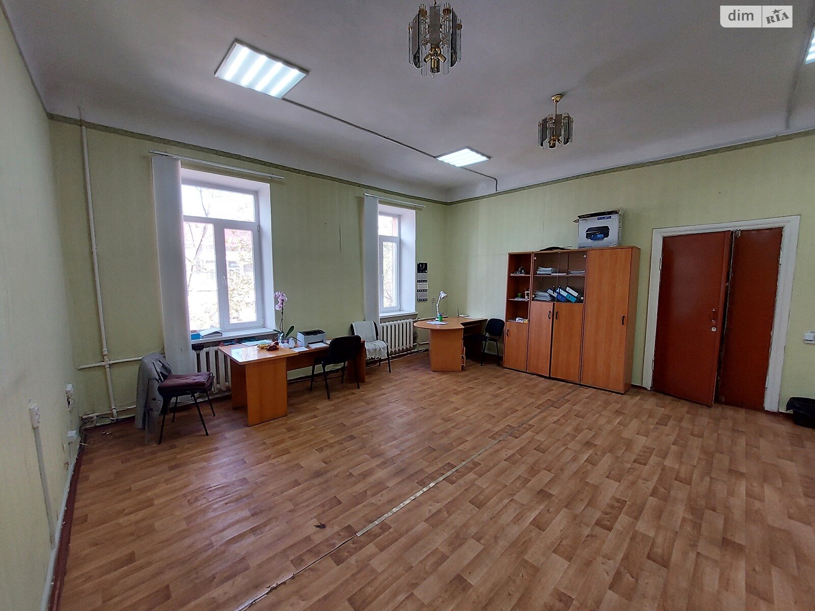 Аренда офисного помещения в Николаеве, Наваринская улица, помещений - 2, этаж - 2 фото 1