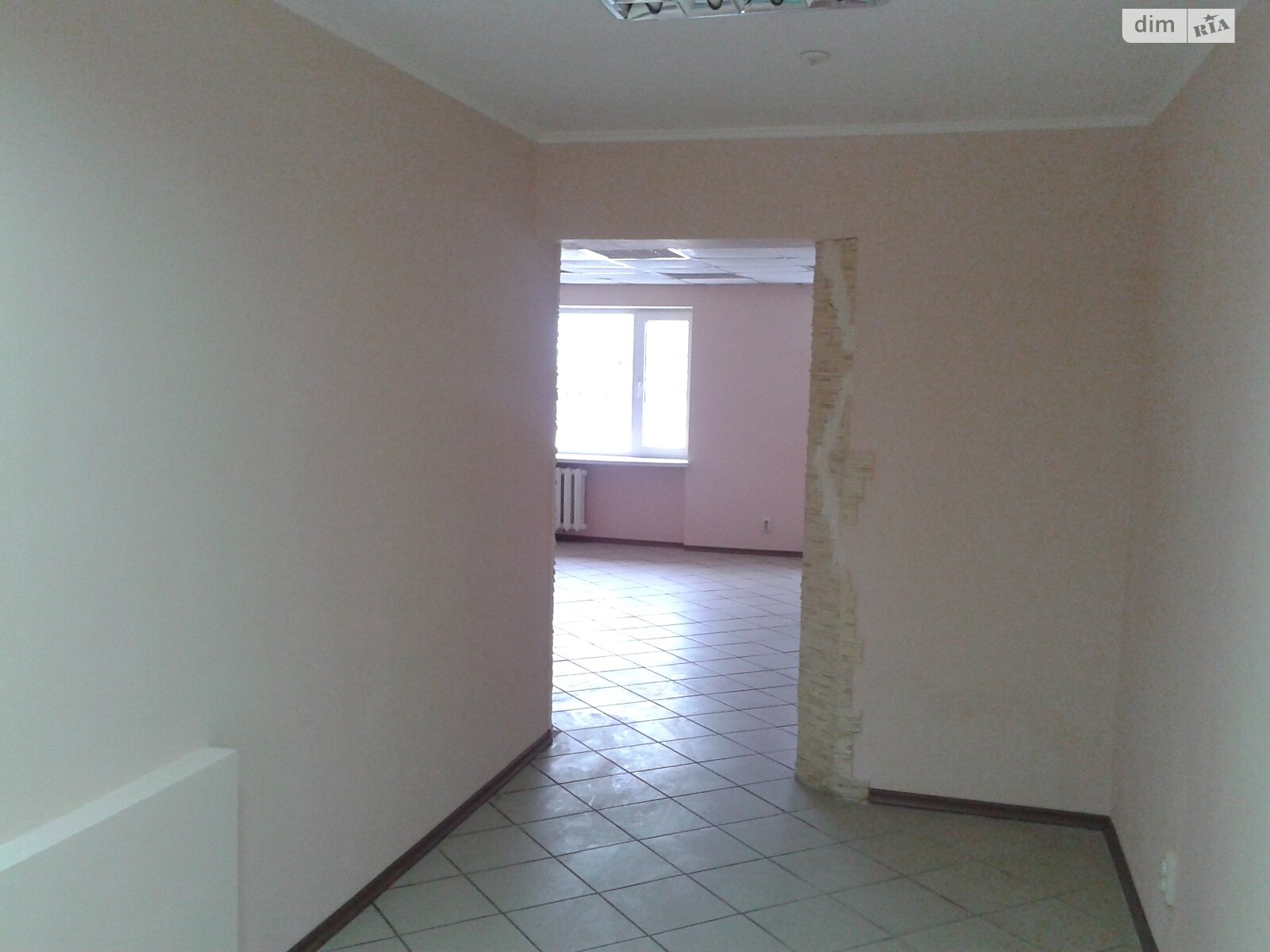 Аренда офисного помещения в Николаеве, Богоявленский проспект, помещений -, этаж - 1 фото 1