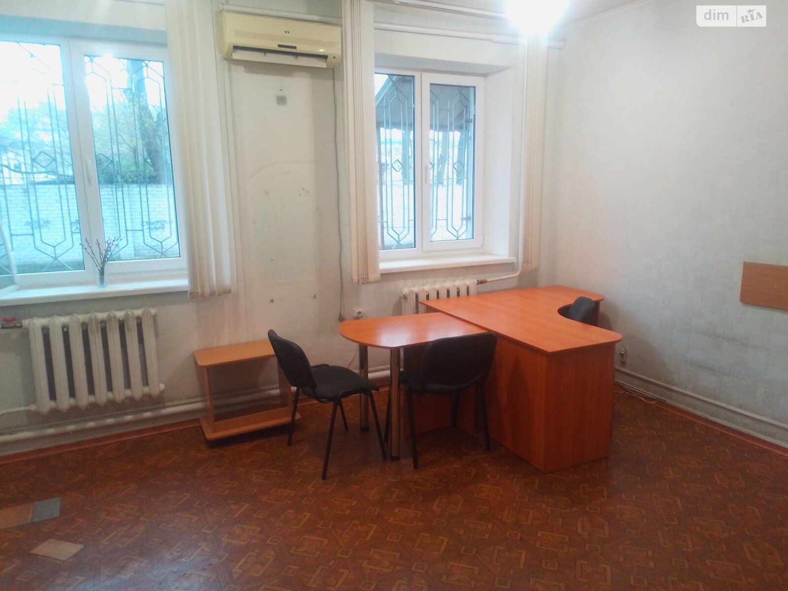 Оренда офісного приміщення в Миколаєві, Будівельників вулиця 1, приміщень - 7, поверх - 1 фото 1 Оренда офісного приміщення в Миколаєві, Будівельників вулиця 1, приміщень - 7, поверх - 1 фото 1