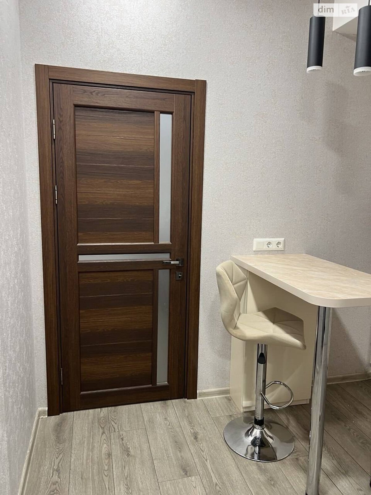 Аренда офисного помещения в Одессе, Генуэзская улица 3А, помещений - 3, этаж - 1 фото 1 Аренда офисного помещения в Одессе, Генуэзская улица 3А, помещений - 3, этаж - 1 фото 1