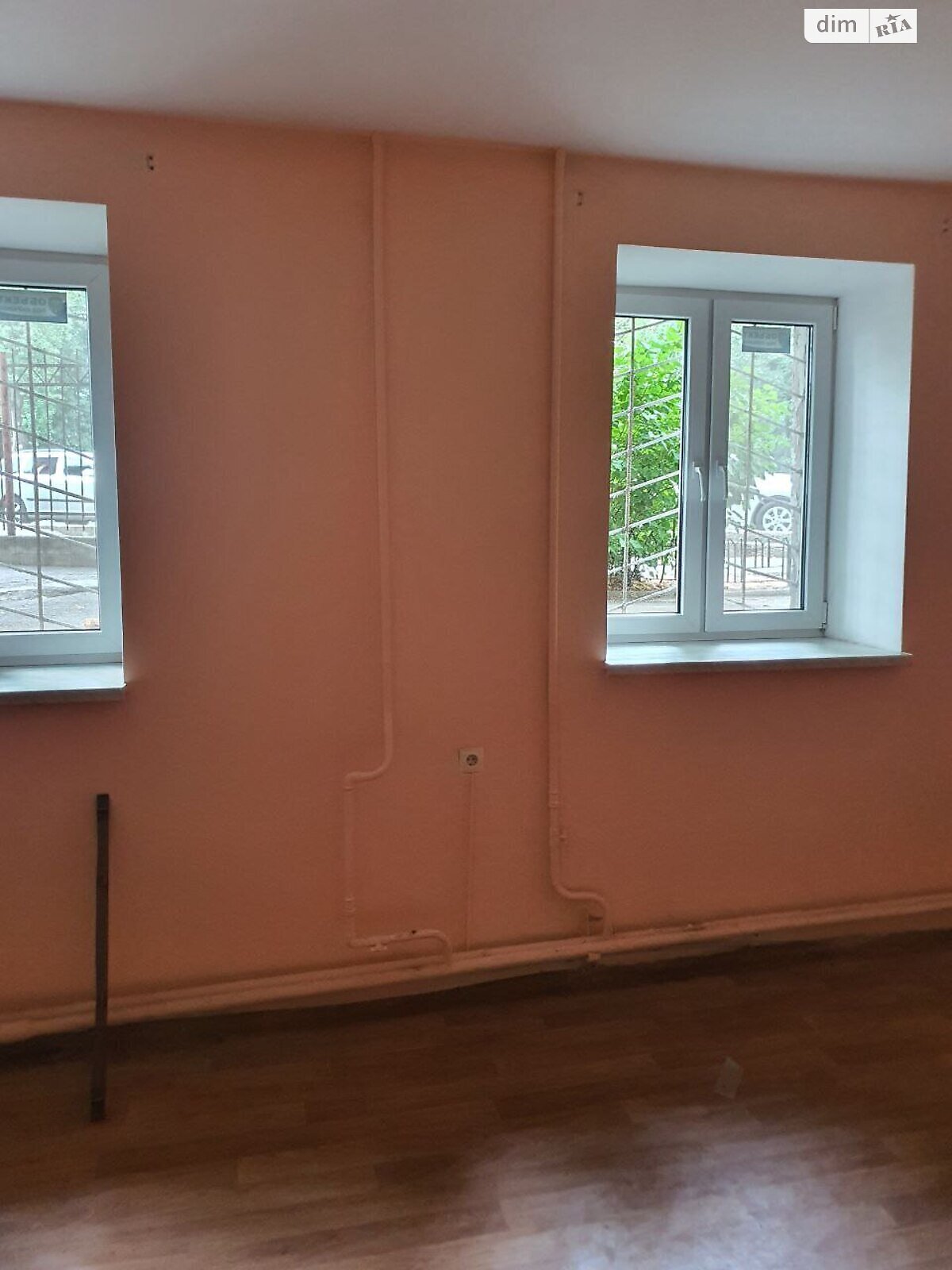 Аренда офисного помещения в Одессе, Краснова улица 14, помещений - 1 фото 1 Аренда офисного помещения в Одессе, Краснова улица 14, помещений - 1 фото 1