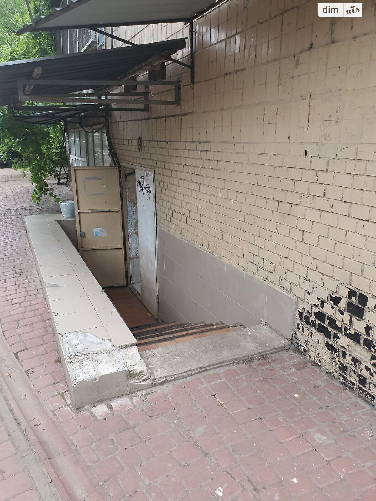 Аренда офисного помещения в Одессе, Краснова улица 14, помещений - 1 фото 1 Аренда офисного помещения в Одессе, Краснова улица 14, помещений - 1 фото 1